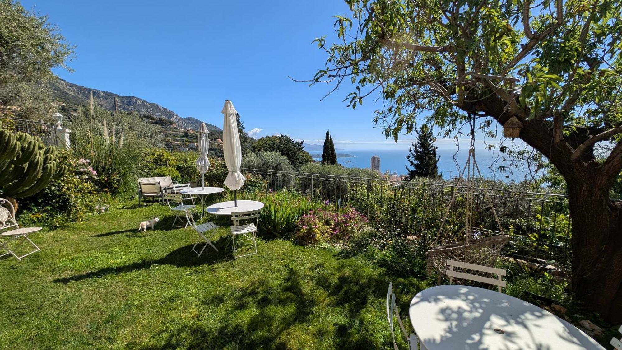 Le Mas D'Angeline, Vue Mer, Jardin Commun, Parking, Voiture Requise, 10 Min En Voiture De Monaco, Route Etroite, Pente Raide, Croisement Limite, Sea View, Shared Garden, Parking, Car Required, 10 Min Drive From Monaco, Narrow Steep Road, Limited Pass Beausoleil Exterior foto